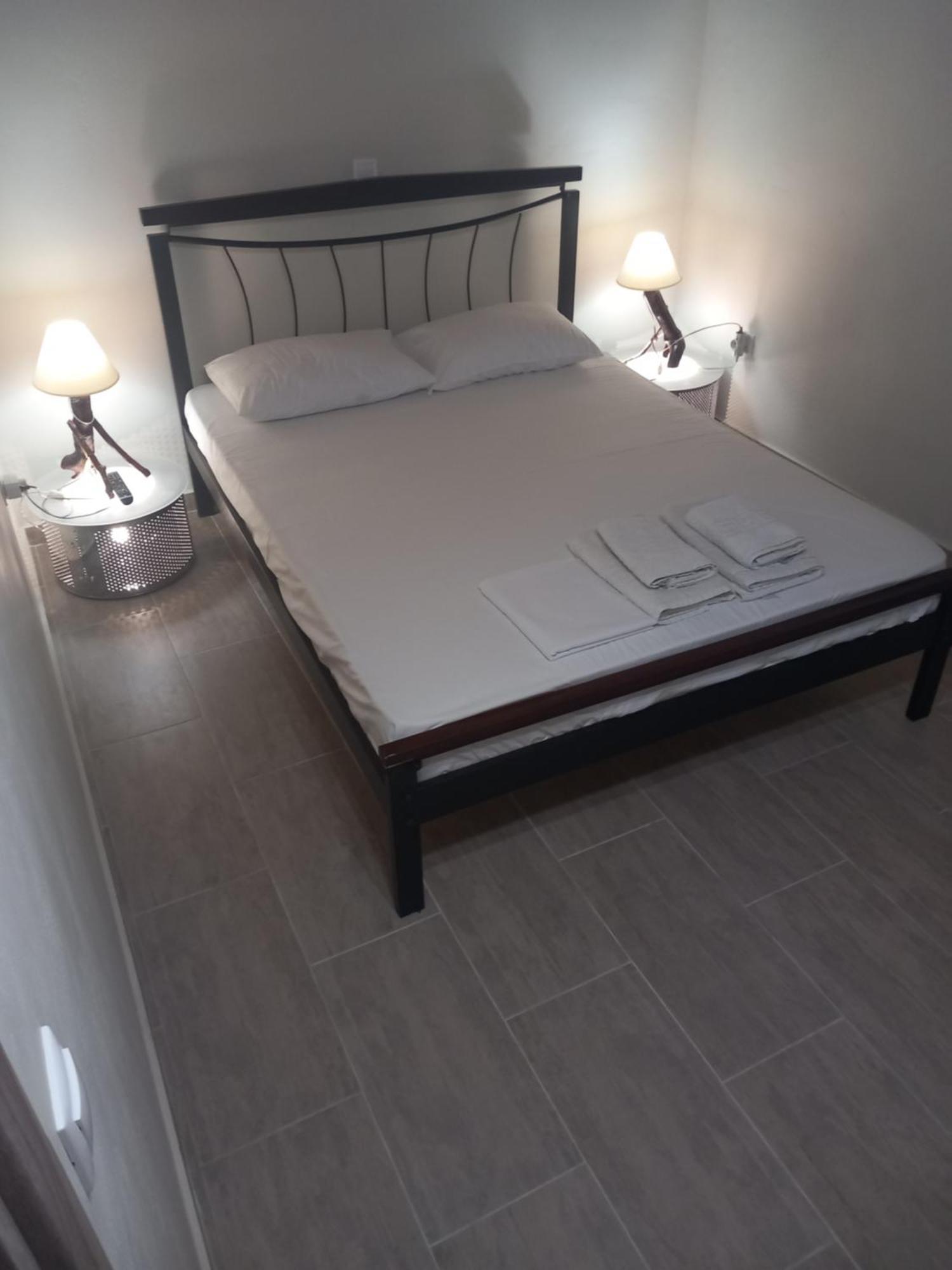 Avocado House Villa Finikounta Ngoại thất bức ảnh